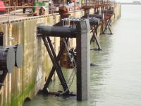 HDPE護(hù)舷貼面防沖板生產(chǎn)廠家價格科諾